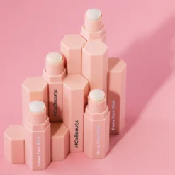 Dewy Face Stick -Cosmetics Store MCH569 DewyFaceStick Pearlescent WebsiteImage 03